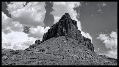 05931_dphdr Canyonlands Needles RX10 III.jpg