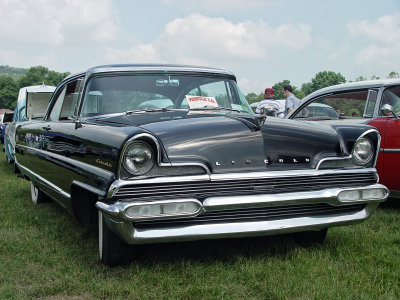 1956 Lincoln 2.jpg