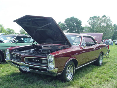 1966 Pontiac2.jpg