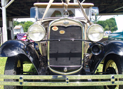 6-20-04 car show dsc09183 ( (cars).jpg