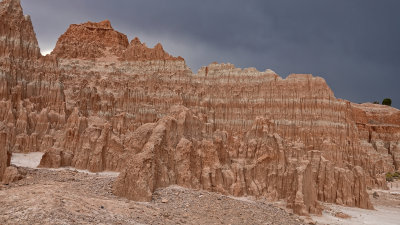 RX10 IV  R1001558 Cathedral Canyon_dphdr.jpg
