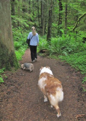 Skye Lea, Callie, and Lisa Walking through Piece of Heaven in Oregon