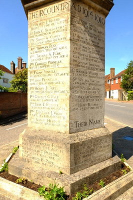 Burwash  War  Memorial .