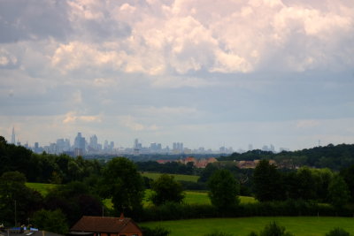 Not a  bad  panorama of  London  skyline .