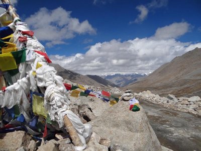 More prayer flags and another pass