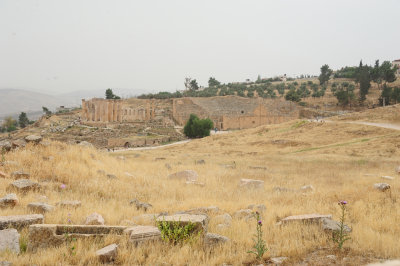 tempel van Zeus en theater.JPG