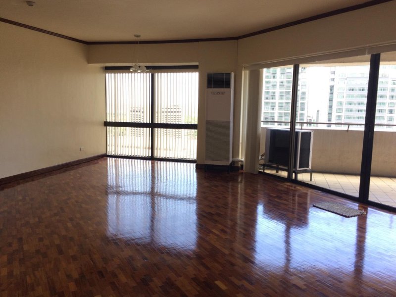 3BR for Lease/Sale in Ayala