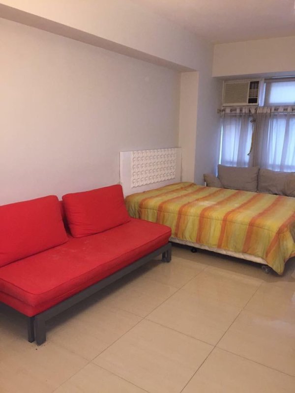 Studio Unit for Sale in Legaspi Village