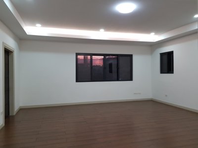 MASTER BEDROOM.jpg