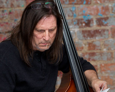 8780 Bass Player