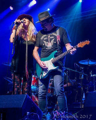 Maylee Thomas Band