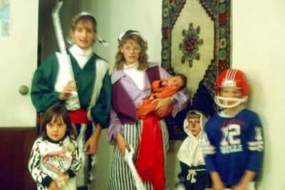 08 Camille, Gina, Erica, Brendan Hawkes, Dylan, and Matt Hawkes 01.jpg