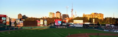 03 Rochester skyline at sunset from Frontier field 02.jpg