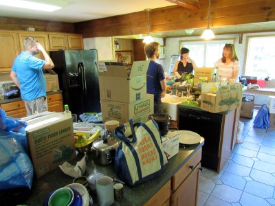22 Kitchen 01.jpg