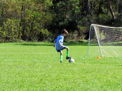 14 Sid playing soccer 03.jpg