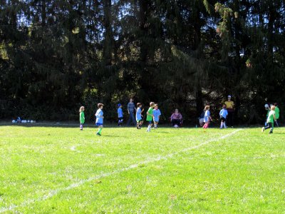 16 Sid playing soccer 04.jpg