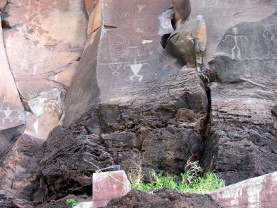 086 Olowalu Petroglyphs 02.jpg