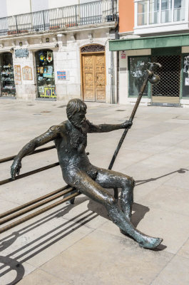 El Peregrino en la Plaza del Rey San Fernando