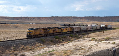 UP Train along Hwy 6/191