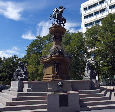 Pioneer Monument Fountain