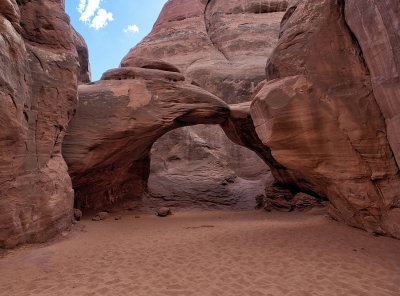 Sand Dune Arch