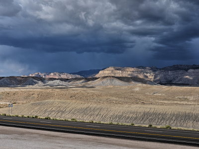 Threatening clouds above the Utah desert