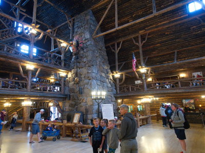 Old Faithful Lodge
