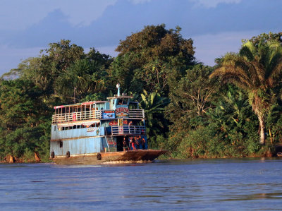 VARIOUS MODES OF TRANSPORTATION ON THE RIVER