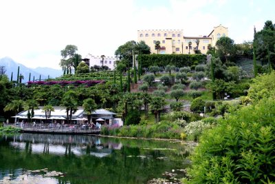THE GARDENS OF CASTEL TRAUTTMANSDORF