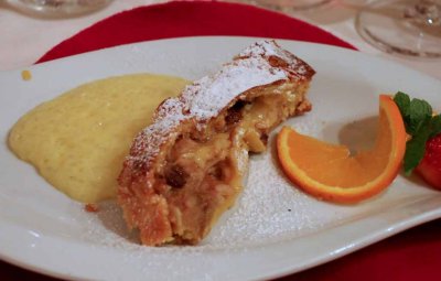 DINNER AT A WEINSTUBE - BOLZANO