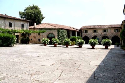 A VISIT TO SEREGO ALIGHIERI