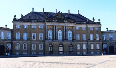 AMALIENBORG PALACE