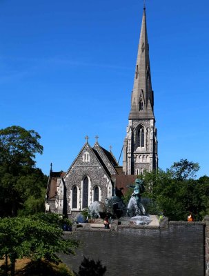 ST ALBAN'S CHURCH - ANGLICAN