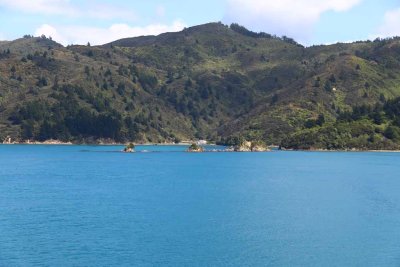 CROSSING THE COOK STRAIT