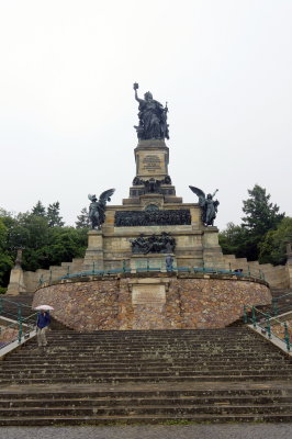 Rudesheim - Niederwalddenkmal