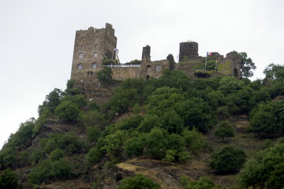 Crusing the Rhine - Liebenstein Castle