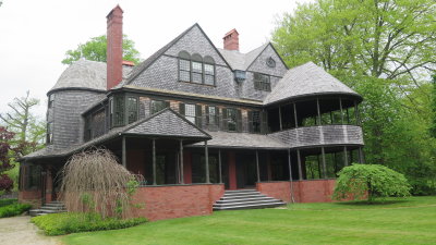 Issac Bell House