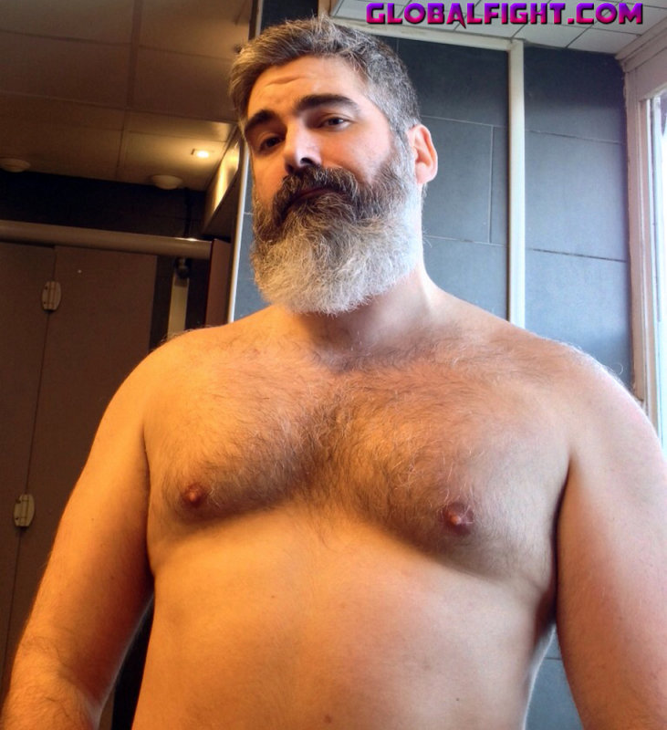 gay beards webcam.jpg
