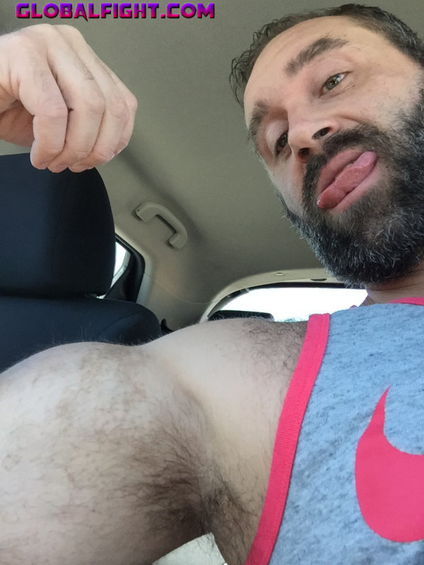 gay musclebears personals.jpg