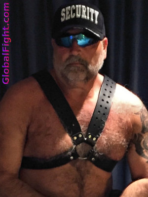 gay leather harness pics.jpg