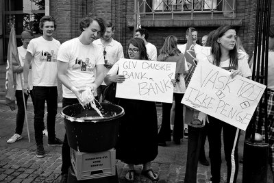 Demonstation Danske Bank Aarhus