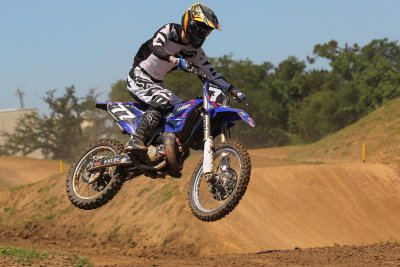 IMG09640_PBase.jpg