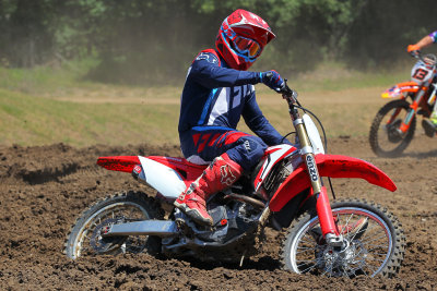 IMG09689_PBase.jpg