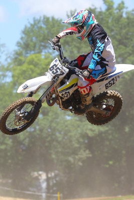 IMG09722_PBase.jpg