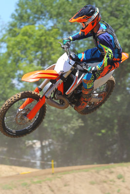 IMG09723_PBase.jpg