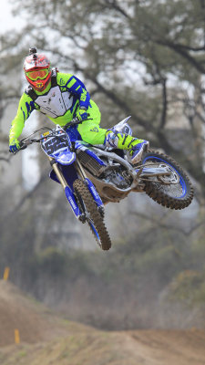 IMG09945_PBase.jpg