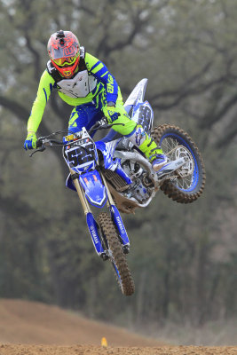 IMG09976_PBase.jpg