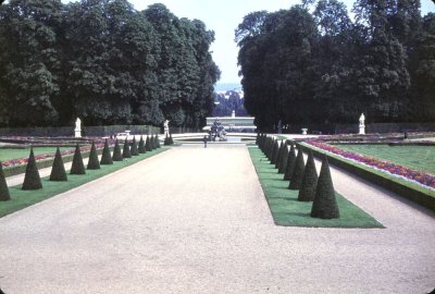 16-29_Gardens at Versailles.jpg