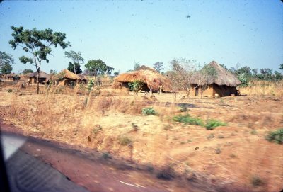 45_African Village Near Mulungwishi_October 1978.jpg