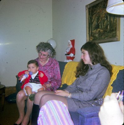 12_January 1971_Mike Tuell-Alta Beadles-Cindy Tuell.jpg
